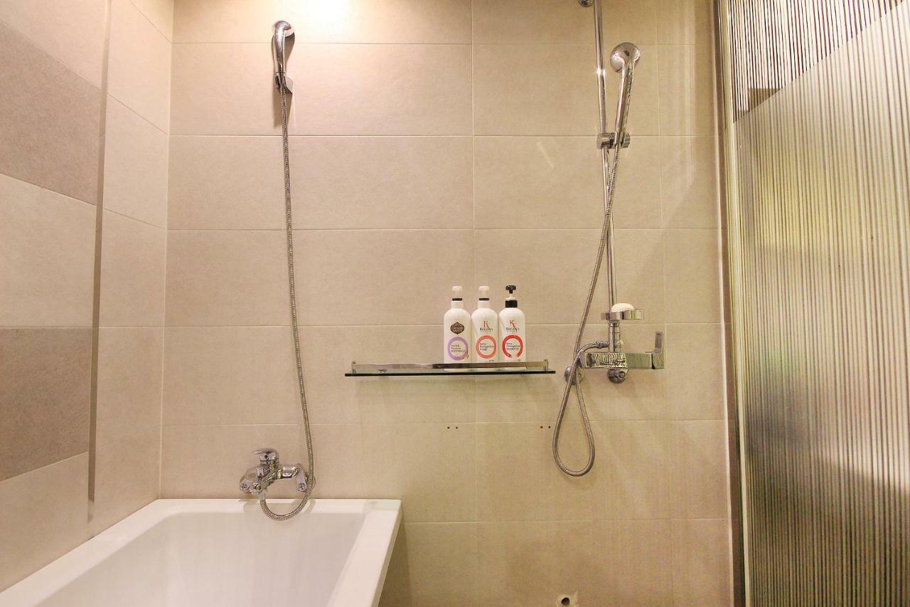 H Drive Hotel Iksan Bagian luar foto
